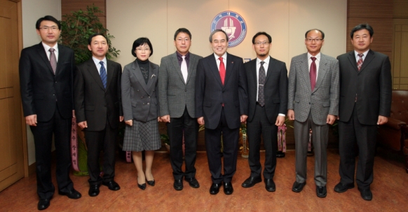 전북대 신임 부처장급 8명 임명 대표이미지